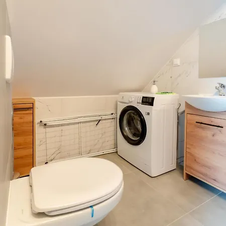 Ok's - Blisko Centrum W Pelni Wyposazone - By Spaceapart يلينيا غورا