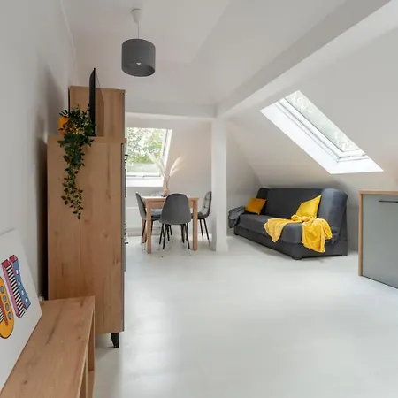 Ok's - Blisko Centrum W Pelni Wyposazone - By Spaceapart