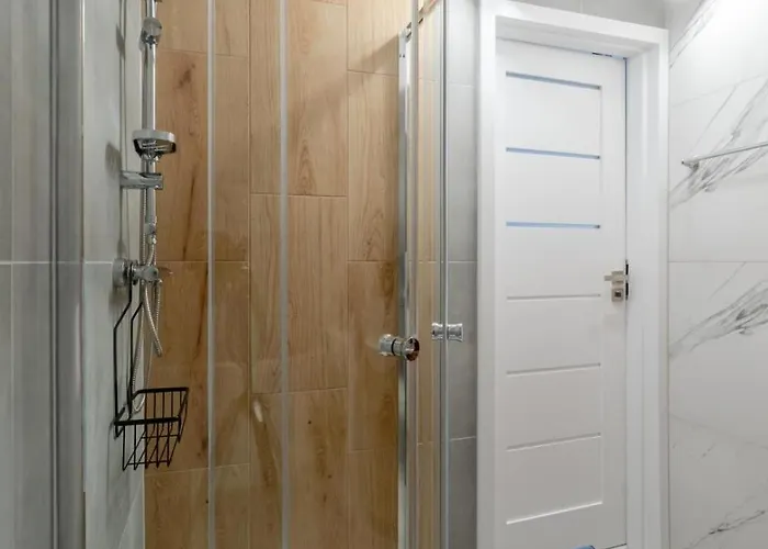 Ok's - Blisko Centrum W Pelni Wyposazone - By Spaceapart *